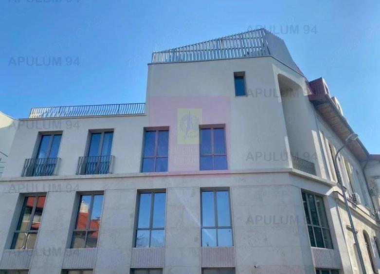 Apartament cu 4 camere decomandat în Armeneasca