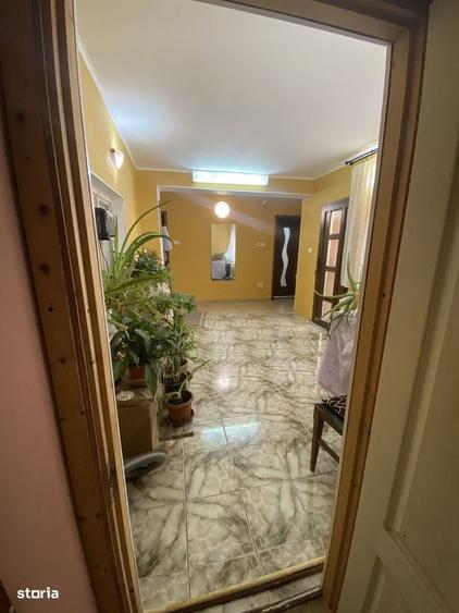 Casa de vanzare aproape de Spitalul de boli infectioase - 8
