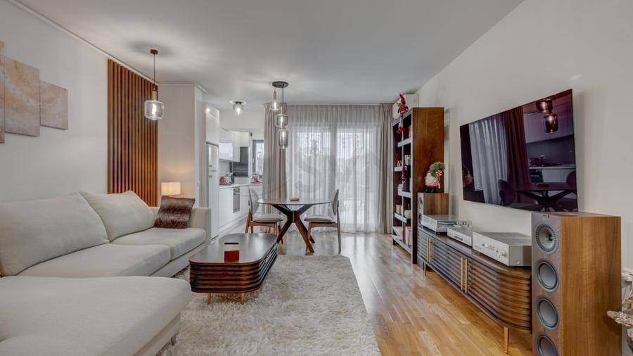 Apartament cu 2 camere semidecomandat, mobilat în Barbu Văcărescu