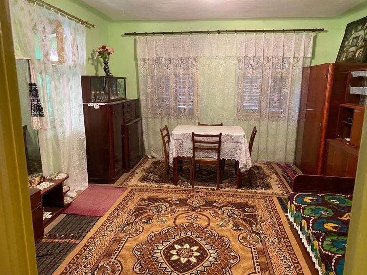 Casă cu 4 camere în Chesler