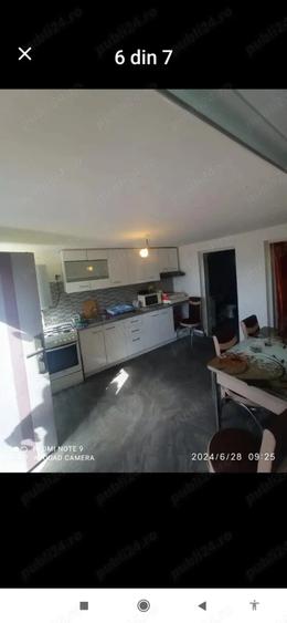 Casă cu 2 camere cu Teren 330 Mp în 1 Decembrie