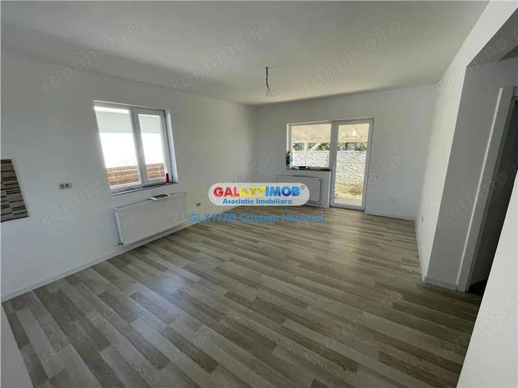 Casă cu 4 camere cu Teren 280 Mp în Crevedia