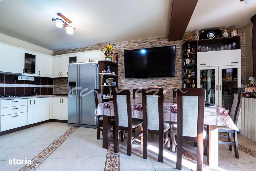 Casă cu 3 camere în Gepiu