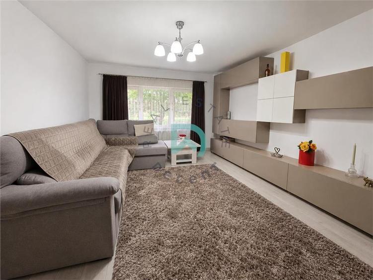 Apartament cu 4 camere decomandat, mobilat în Scriitorilor