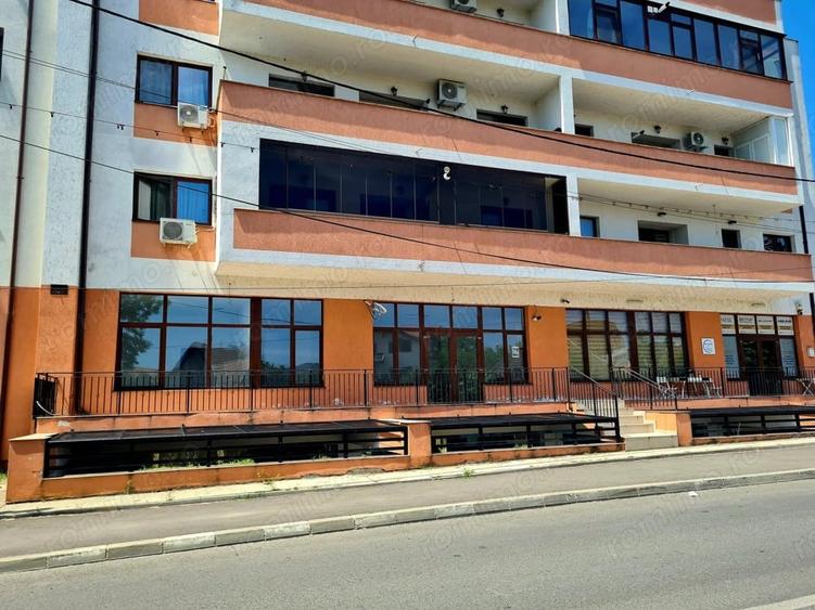 Spațiu comercial, de 81 mp, în Agrement Ostroveni