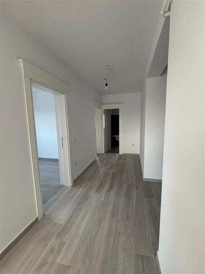 Apartament cu 2 camere semidecomandat în Dancu