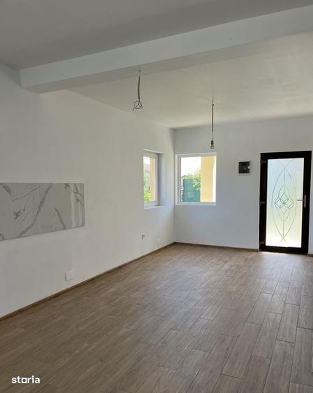 Casă cu 4 camere în Gilău