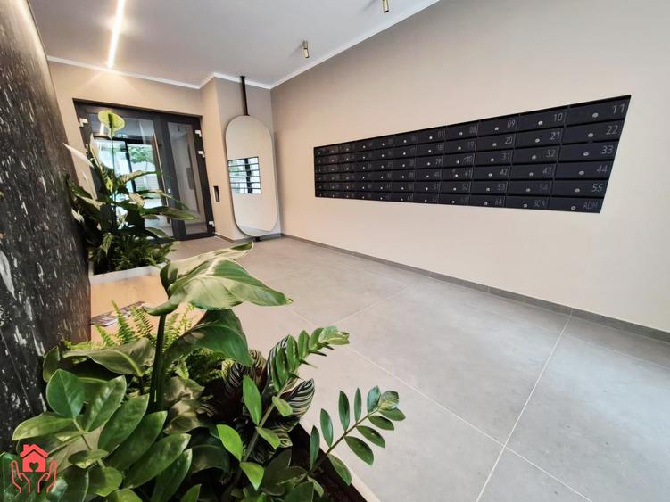 Apartament cu 2 camere decomandat, mobilat în Băneasa