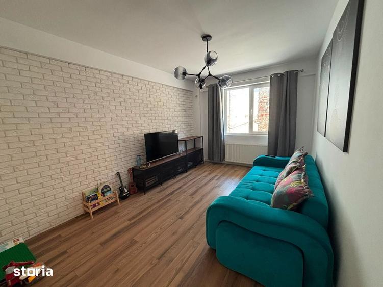 Apartament cu 3 camere în Parcul Carol