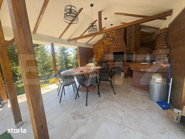 Casă cu 7 camere cu Teren 2717 Mp în Băișoara