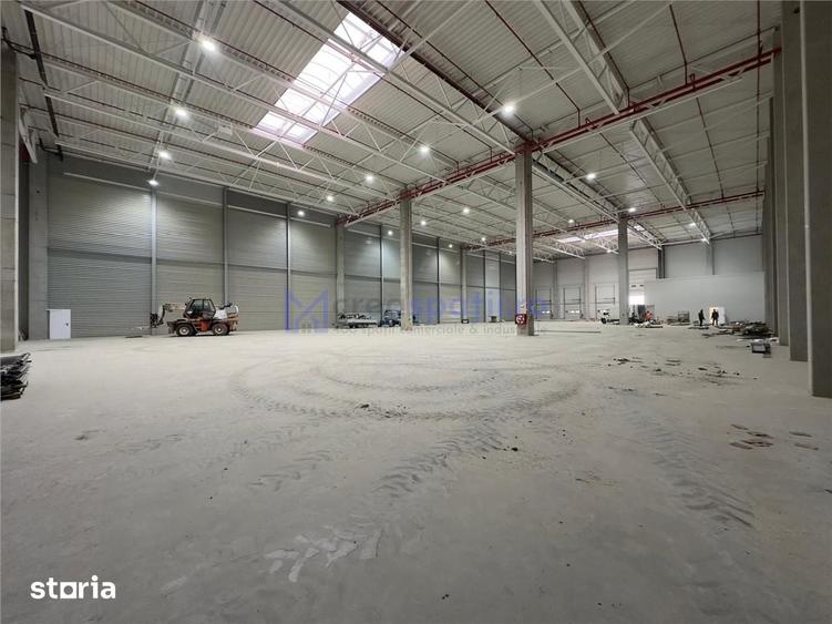 Spațiu comercial, de 2,742 mp, în Miroslava