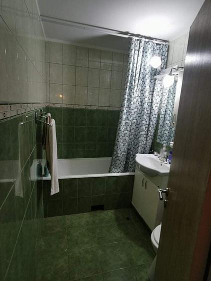 Apartament cu 3 camere decomandat în Mărăști