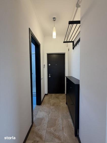 Apartament cu 3 camere, mobilat în Băneasa