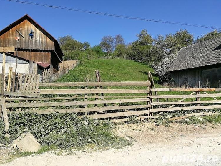 Teren de 1510 mp, în Leșu