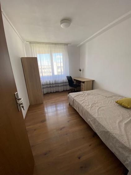 Apartament cu 3 camere în Colentina