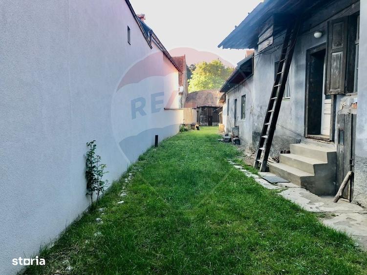 Casă cu 4 camere cu Teren 979 Mp în Tohanu Vechi