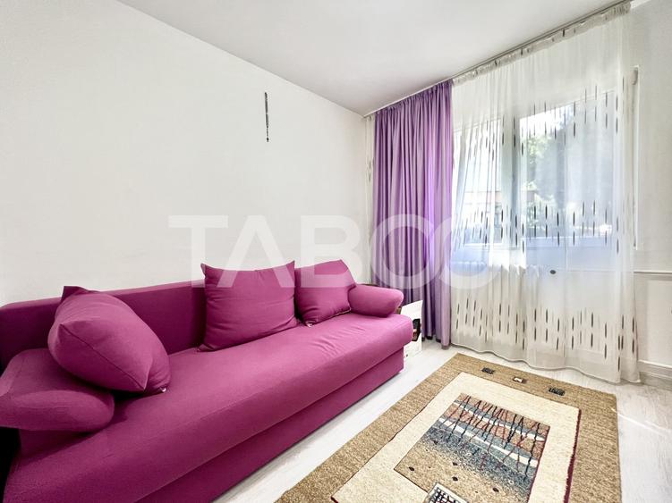Apartament cu 3 camere semidecomandat, mobilat în Mănăștur