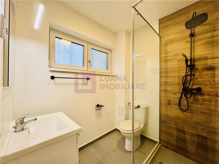Duplex cu 4 camere cu Canalizare în Turnișor