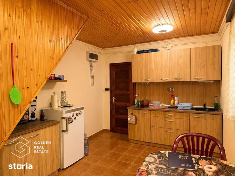 Casă cu 4 camere cu Teren 150 Mp în Periam