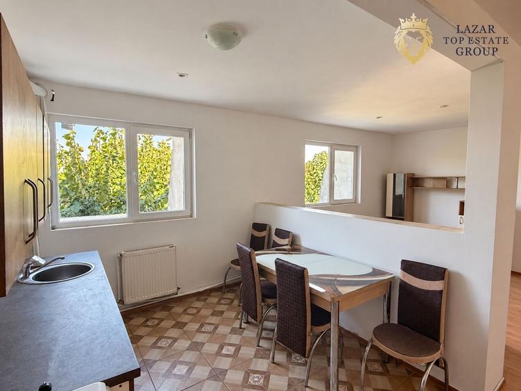 Apartament cu 4 camere semidecomandat, mobilat în Aradului