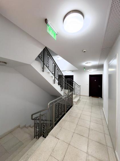 Apartament cu 2 camere semidecomandat, mobilat în Pipera