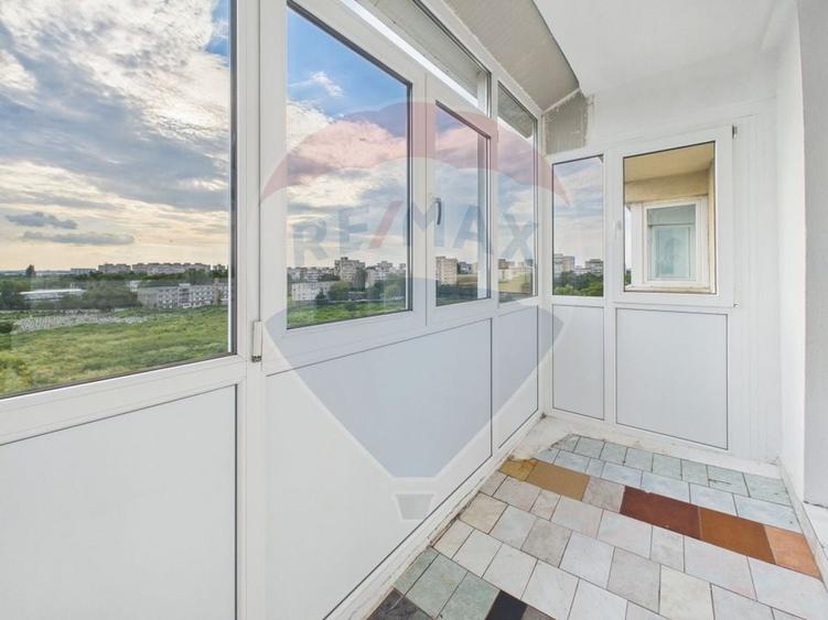 Apartament cu 3 camere decomandat în Giurgiului