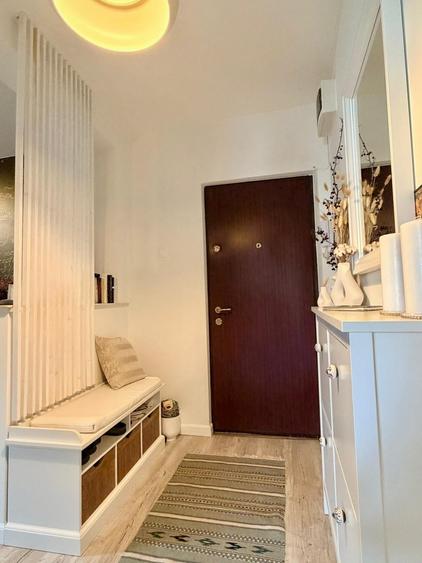 Apartament cu 3 camere decomandat, mobilat în 13 Septembrie