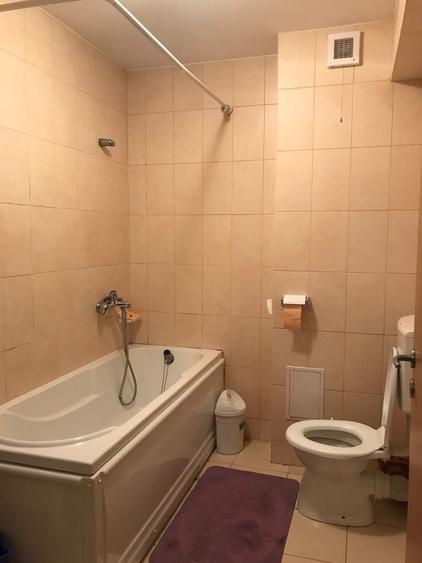 Garsonieră decomandată în Calea Turzii