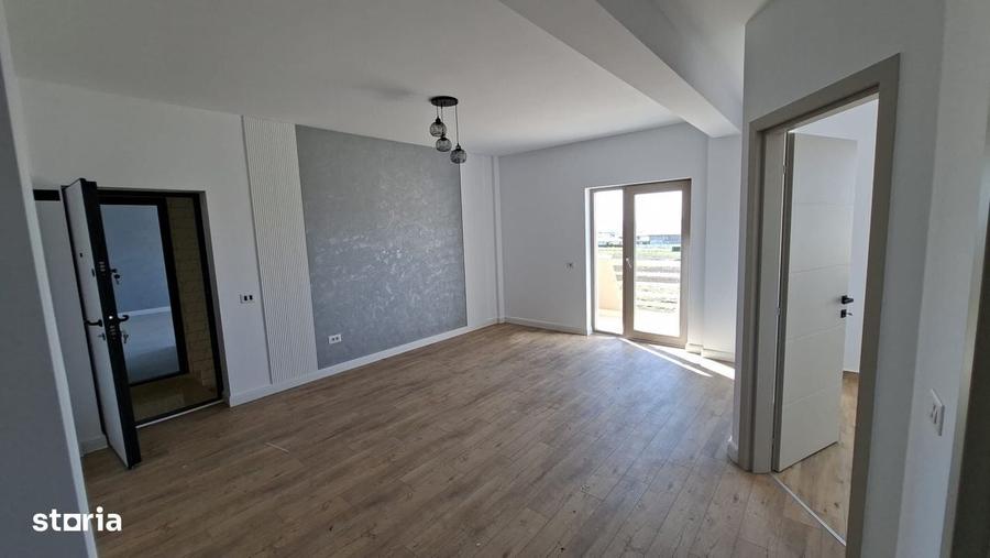 Apartament cu 3 camere în Rediu
