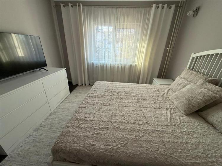 Apartament cu 3 camere decomandat, mobilat în Obcini