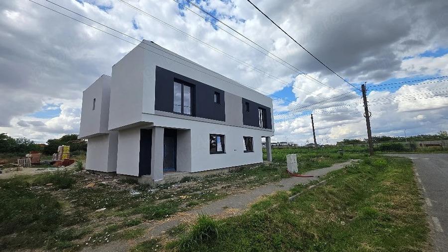 Casa Moderna Tip Duplex - 2