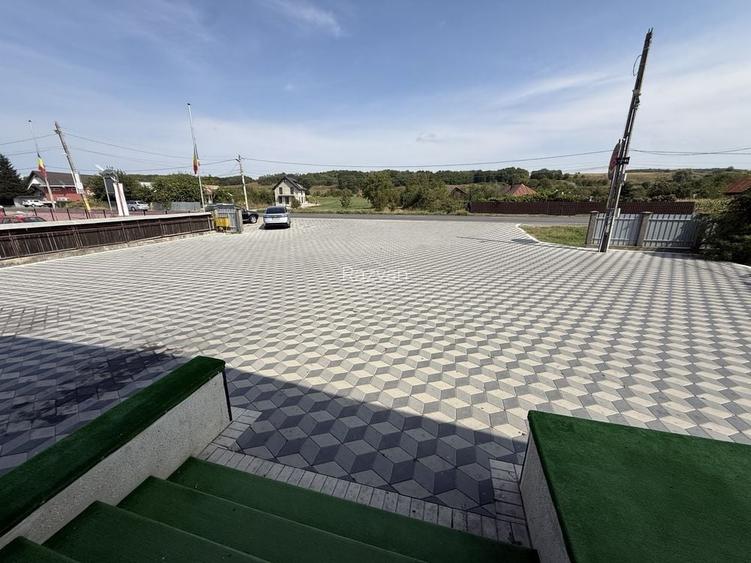 Spatiu Comercial + Teren 2.150 mp | 35 m Deschidere la DN | Buhusi
