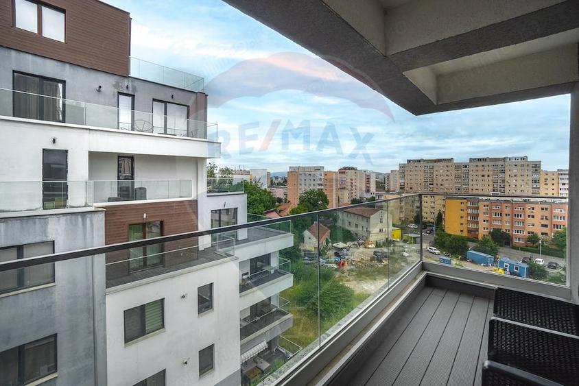 Apartament cu 3 camere decomandat în Blumăna
