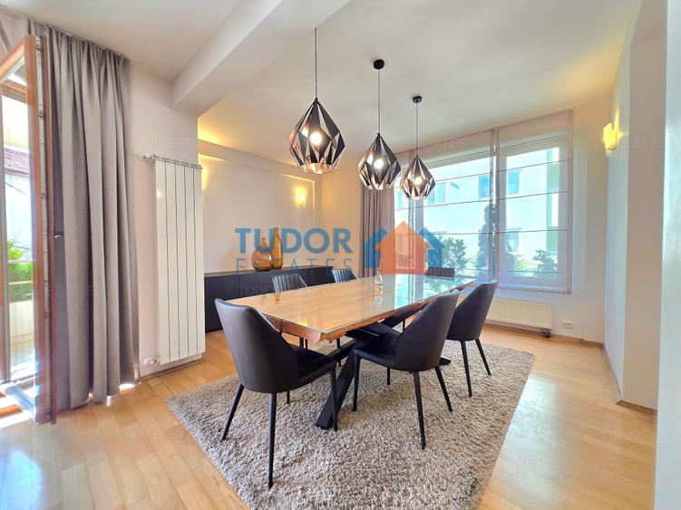 Apartament cu 4 camere în Herăstrău