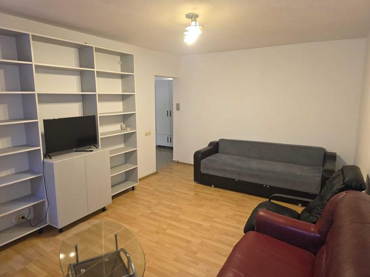 Apartament cu 3 camere decomandat în Exercițiu