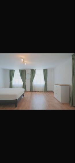 Casă cu 4 camere în Drumul Carului