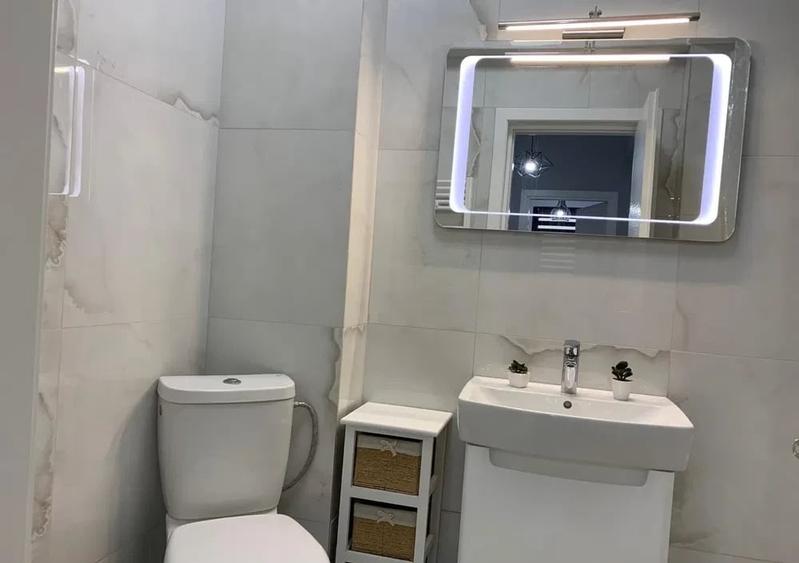 Apartament cu 2 camere decomandat, mobilat în Tomis Nord