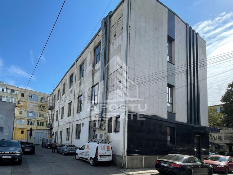Spațiu comercial, de 1,207 mp, în Circumvalațiunii