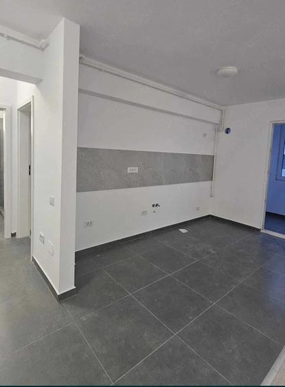 Apartament cu 2 camere decomandat în Dobroești
