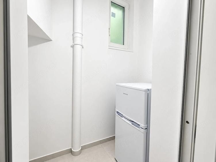 Apartament 2 camere, recent renovat, etaj 1, Bulevardul Revolutiei - 14
