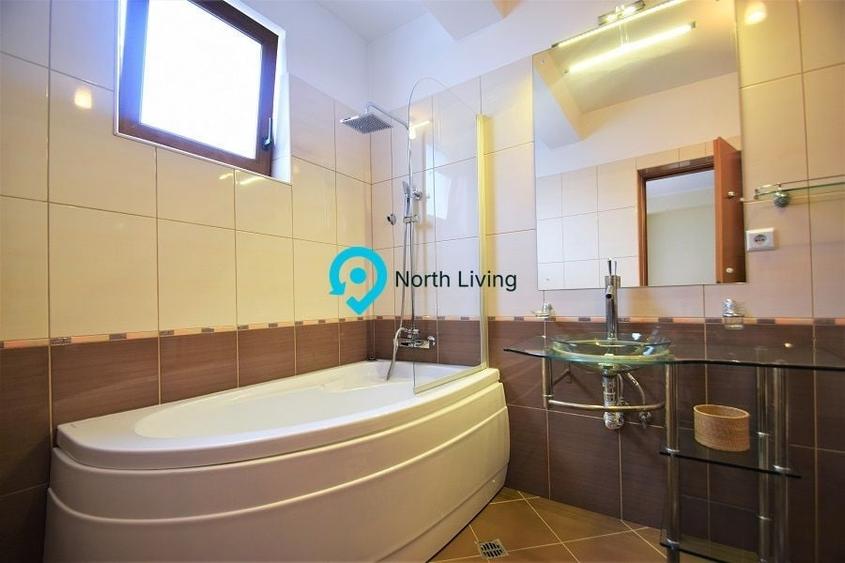 Duplex cu 5 camere cu Canalizare în Central