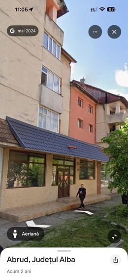 Spațiu comercial, de 100 mp, în Central