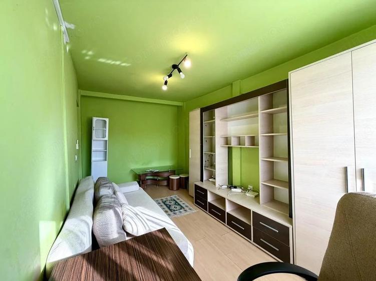 Garsoniera 20 mp utili, ideal pentru investitie, etajul 5/5 - zona Lipovei - 2