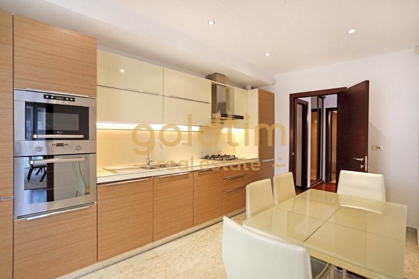 Apartament cu 3 camere decomandat, mobilat în Primăverii