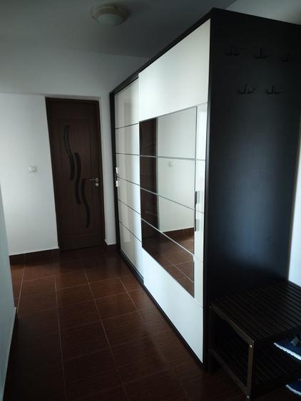 Apartament cu 2 camere decomandat în Spitalului