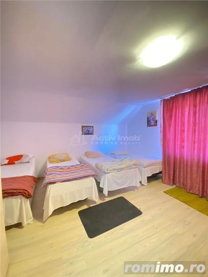 Casă cu 10 camere cu Teren 300 Mp în Vulcan