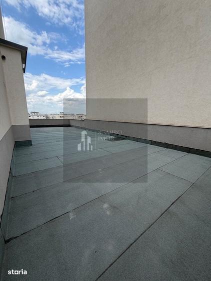 Apartament cu 3 camere în Mihai Bravu