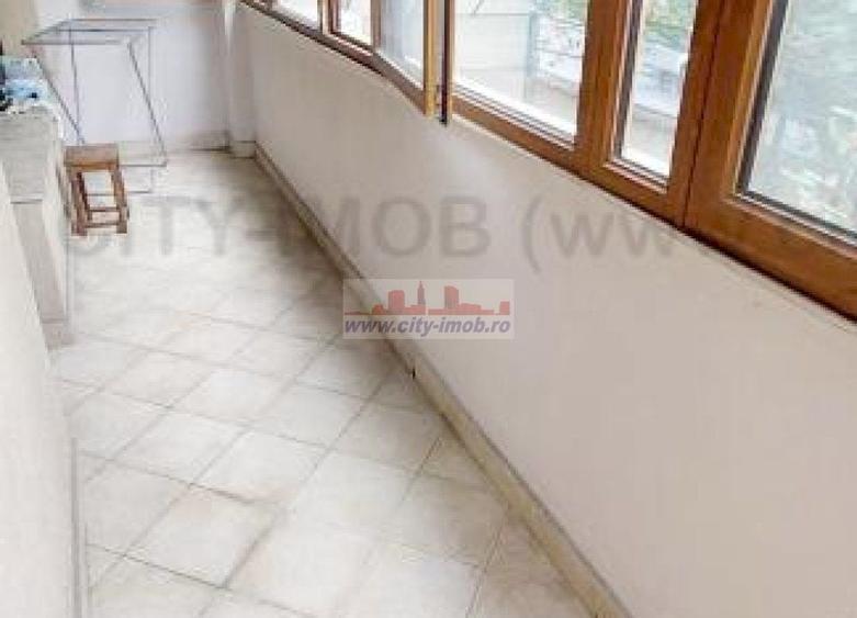 Apartament cu 3 camere decomandat, mobilat în Ferdinand