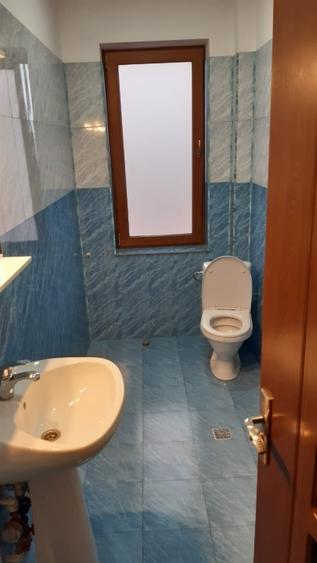 Birou, de 60 mp, în Stadion