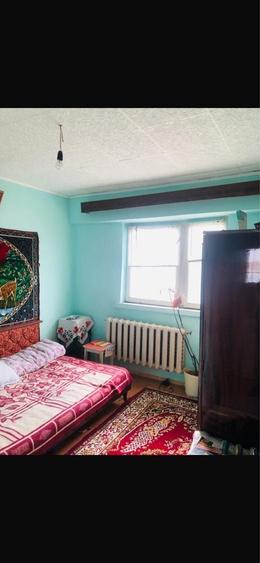 Apartament cu 3 camere nedecomandat în Central